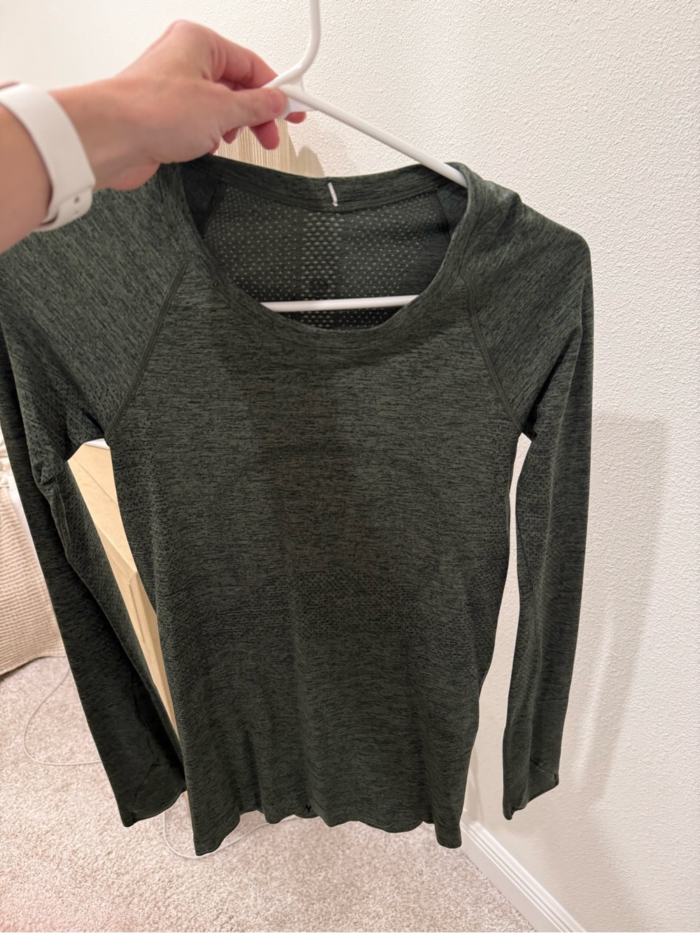 Lululemon swiftly tech top